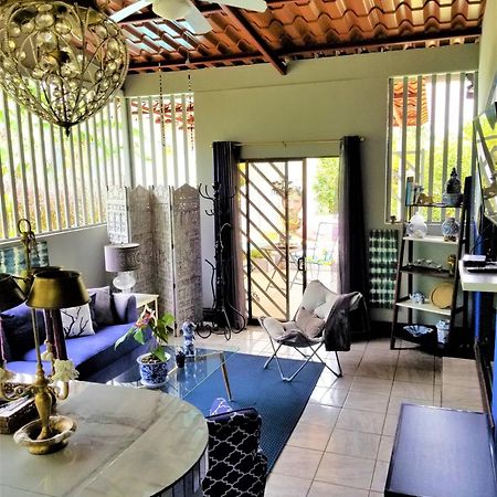 Casa Sophia: Triple Apartment Options with Wi-Fi Guapiles Exterior photo